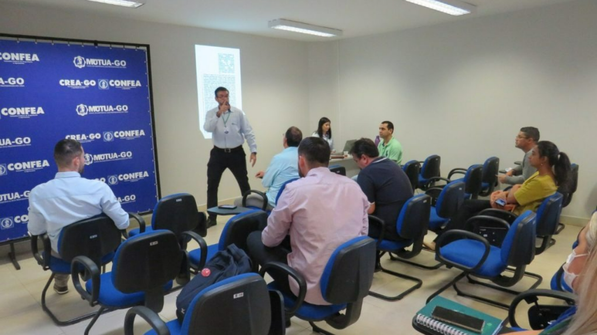 AMAE presente no retorno das plenárias presenciais do CONSAB