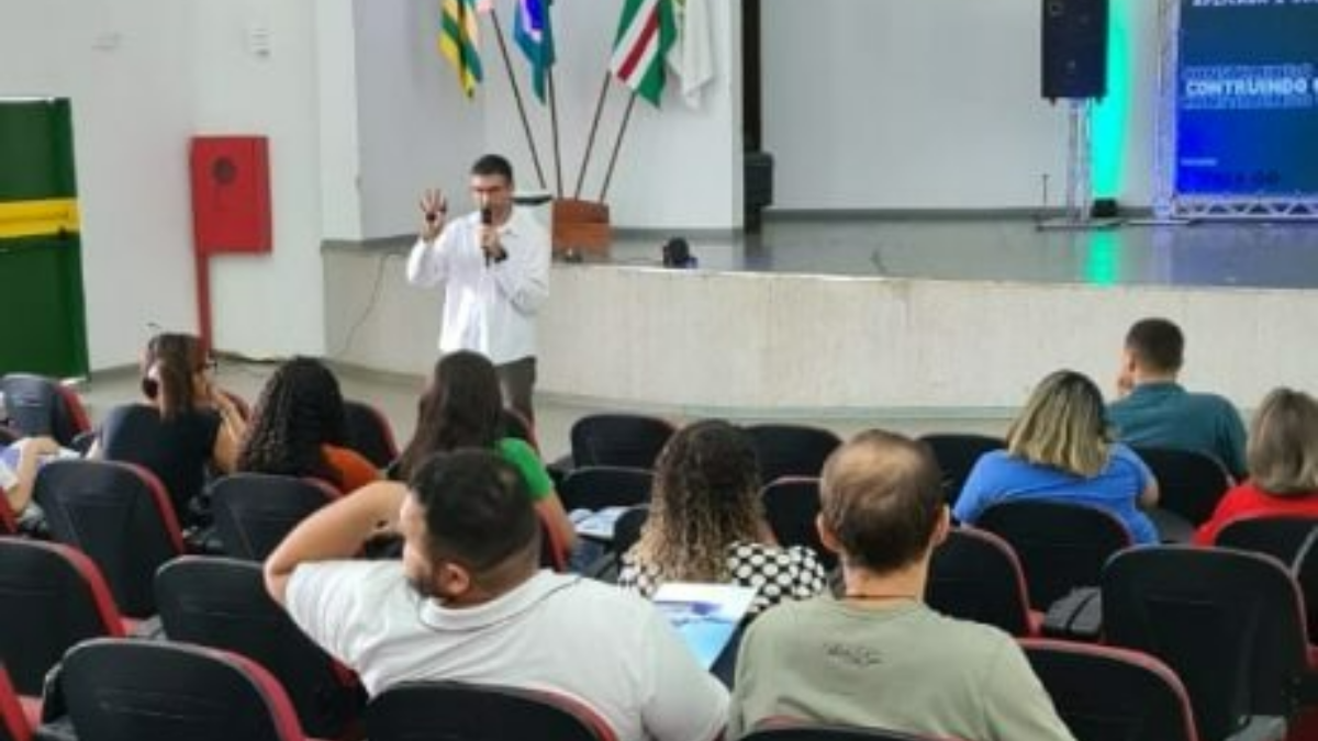 Presidente da AMAE participa do III Simpósio de Engenharia Aplicada e Sustentabilidade