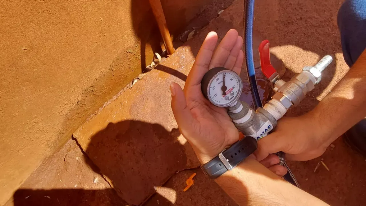 AMAE fiscaliza Jardim América após reclamações sobre falta de água
