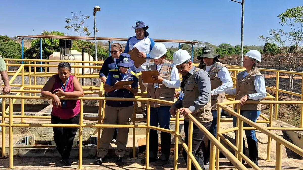 Fiscalização da AMAE realiza visita institucional à AGR em Goiânia