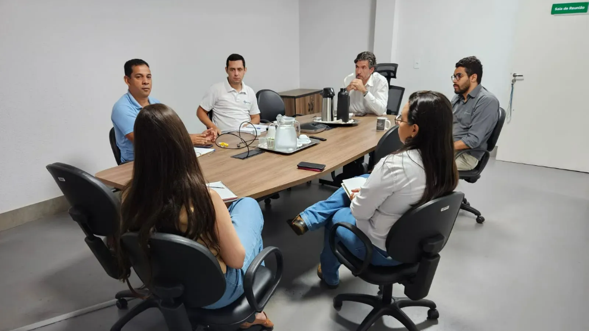 AMAE e BRK Ambiental se reúnem