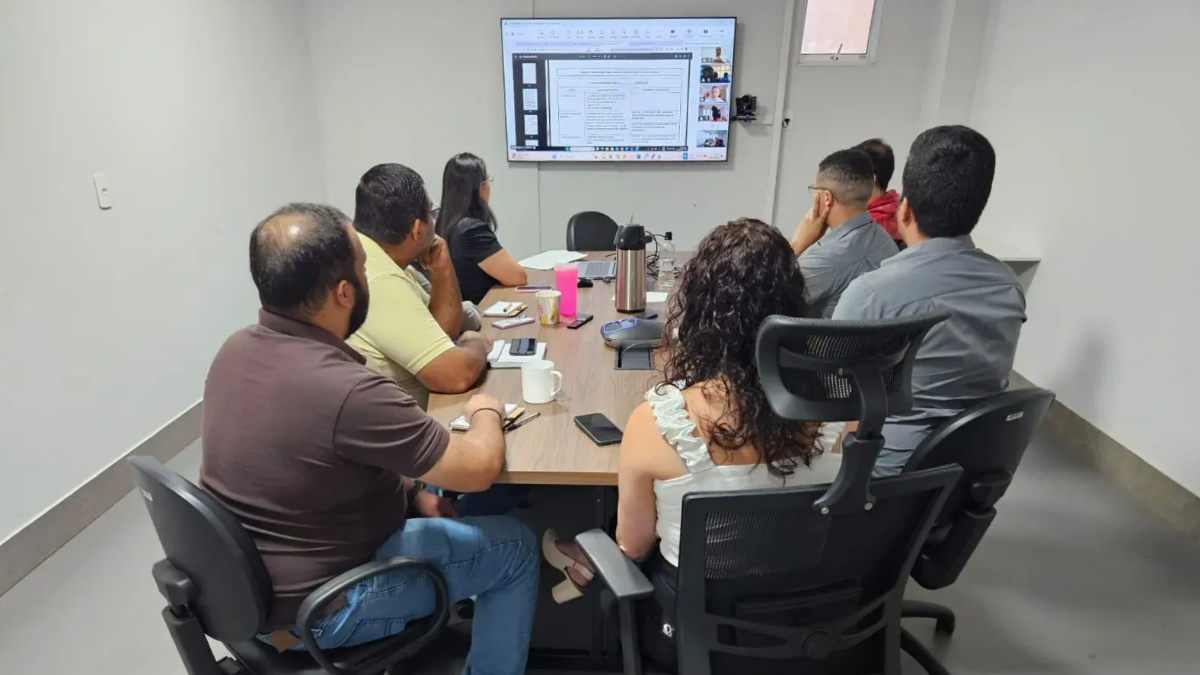 Reunião conjunta capacita agências sobre Base Regulatória