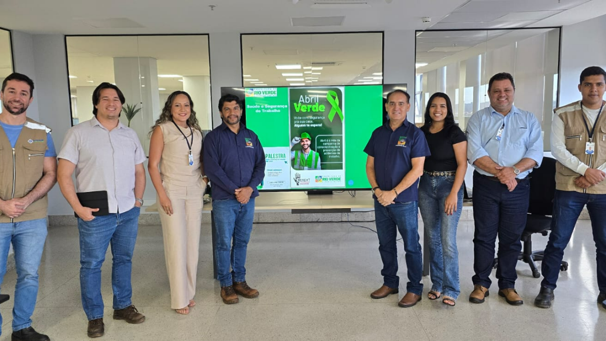 Equipe de fiscalização participa de palestra sobre segurança no trabalho